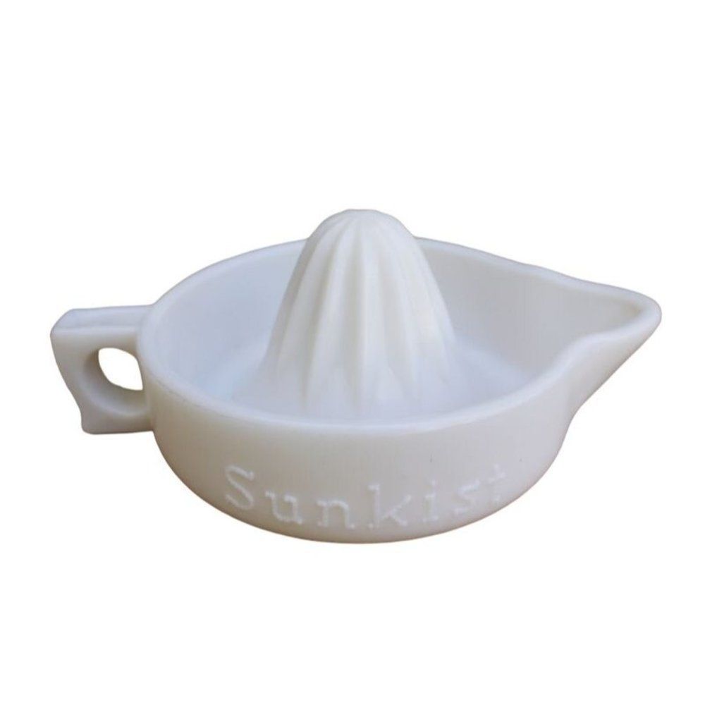 Sunkist White Milk Glass Reamer Vintage Juicer Orange Lemon Squeezer Made in USA